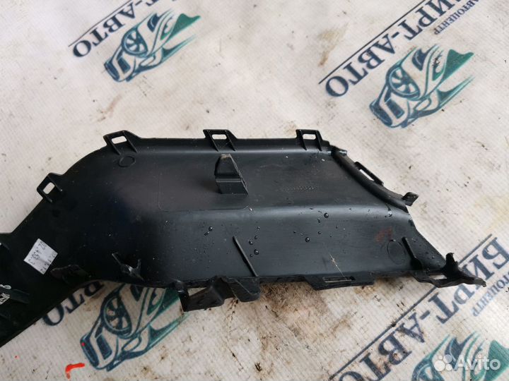 Накладка центральной консоли Ford Focus III (2011—