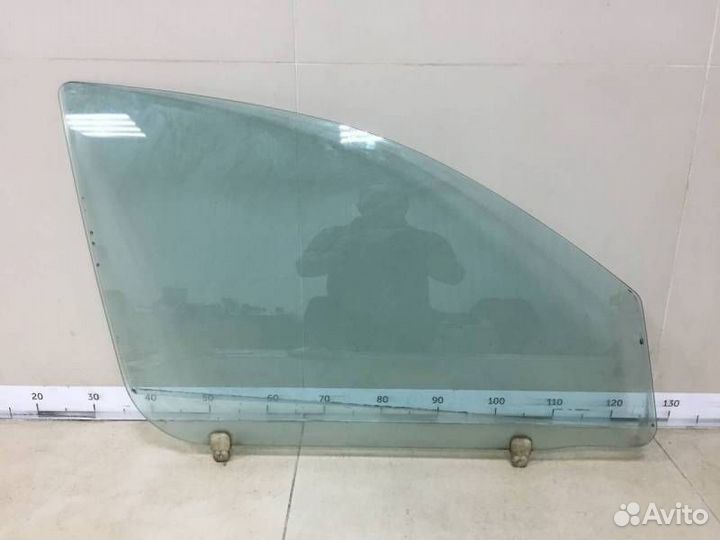 Стекло двери передней правой Mitsubishi Outlander