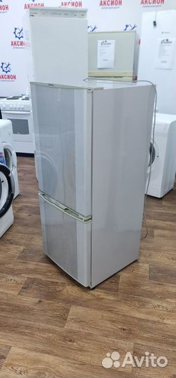 Холодильник Elenberg RF-1205B