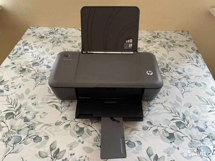 Принтер HP Deskjet 1000 на запчасти