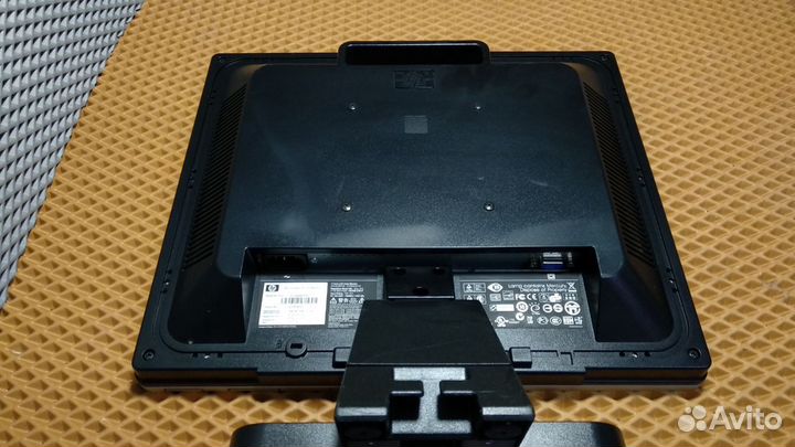 ЖК Монитор HP Compaq LE1711