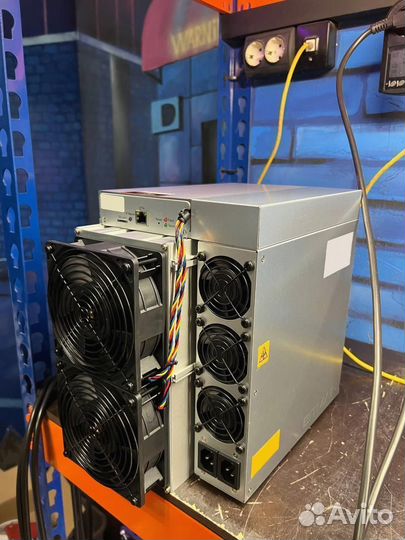 Асик Antminer L7 9050 mh