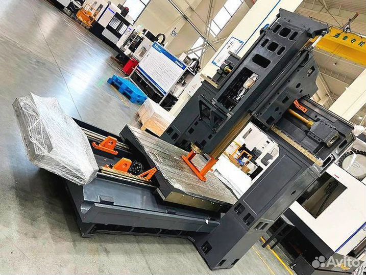 Вертикальный фрезерный центр Millinger EM1370B