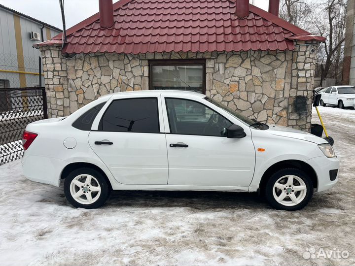 LADA Granta 1.6 МТ, 2015, 102 000 км