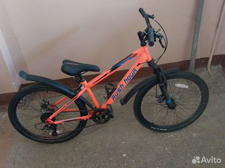 Велосипед подростковый 24, рама 13, 6 скоростей