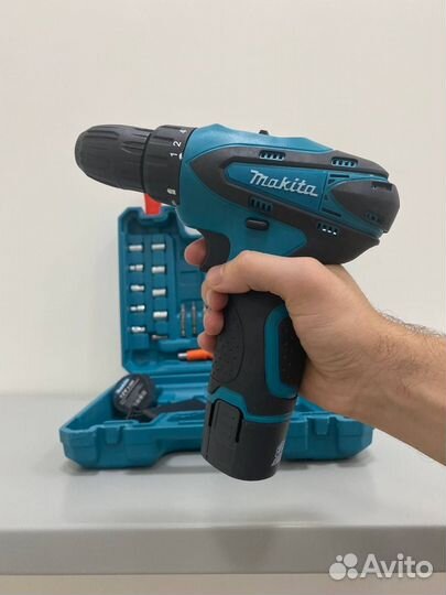 Шуруповёрт Makita 12v