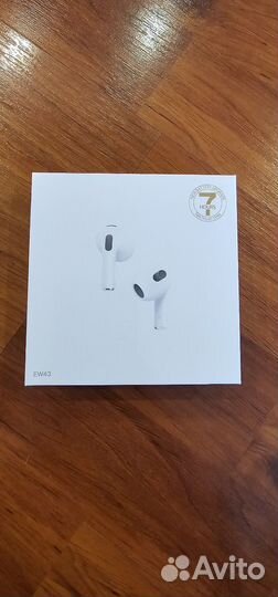 Беспроводные наушники hoco. EW43