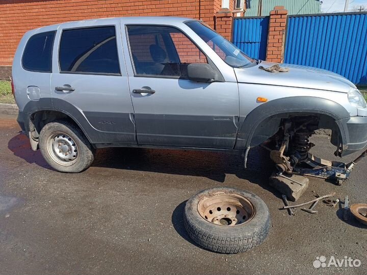 Разбор Niva chevrolet