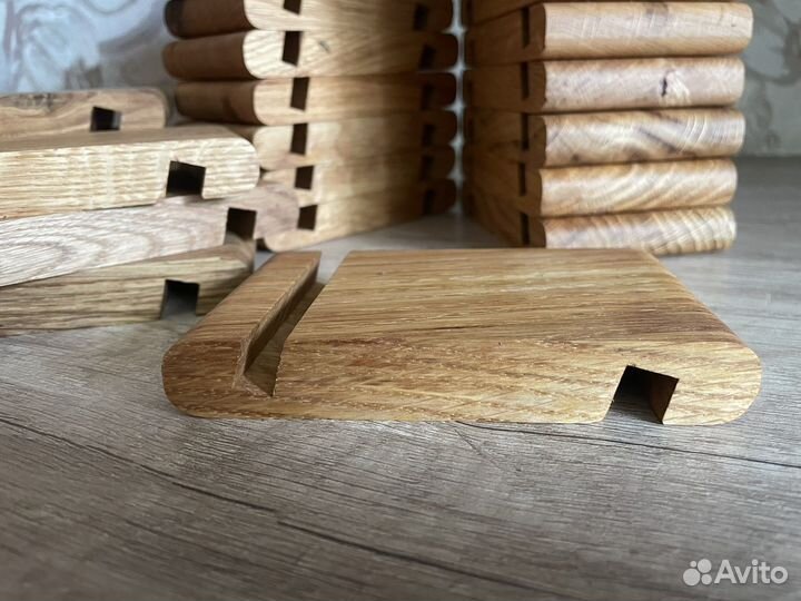 Подстака для сотового телефона