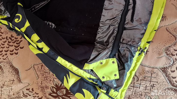 Куртка зимняя для мальчика 146