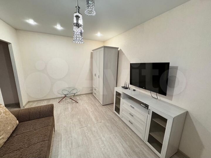 1-к. квартира, 38 м², 1/10 эт.