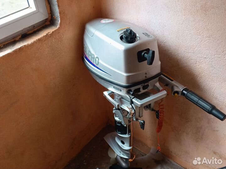 Продаётся мотор с лодкой