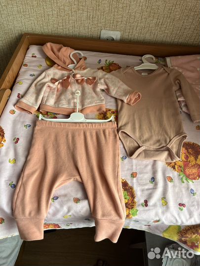 Детские вещи на девочк
