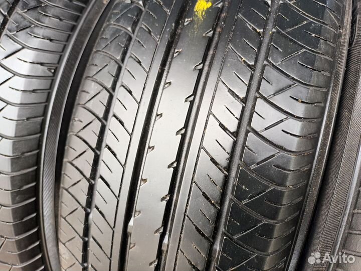 Yokohama dB Decibel E70B 215/60 R16 95V