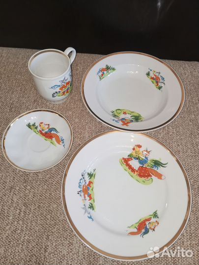 Набор детской посуды СССР