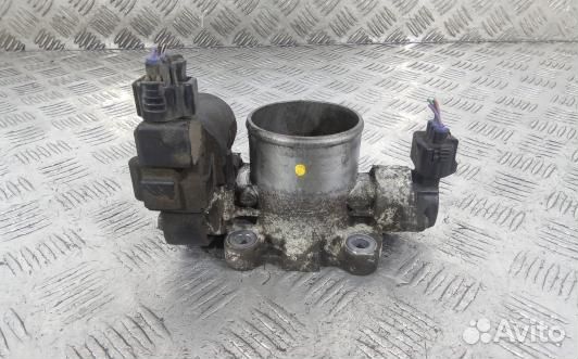 Дроссельная заслонка дизельная toyota RAV 4 ZSA3