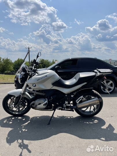 BMW R1200R