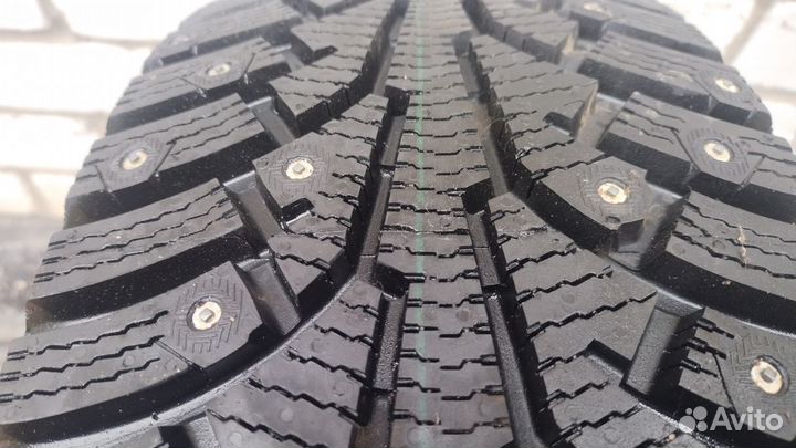 Nokian Tyres Hakkapeliitta 5 215/60 R16 99T