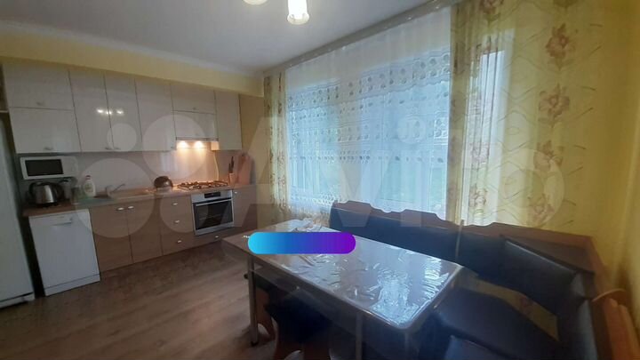 Дом 100 м² на участке 1 сот.