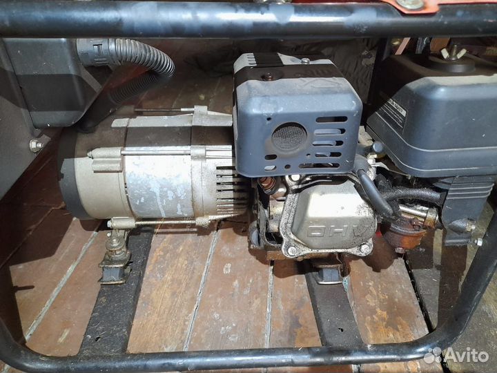 Генератор бензиновый бу