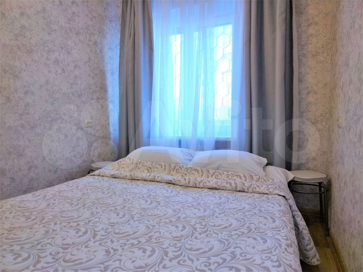 2-к. квартира, 46 м², 1/9 эт.