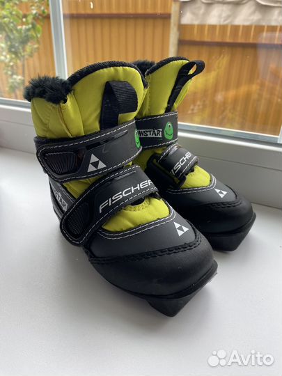 Лыжные ботинки fischer детские