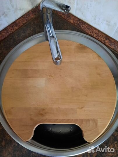 Разделочная доска дерево круглая