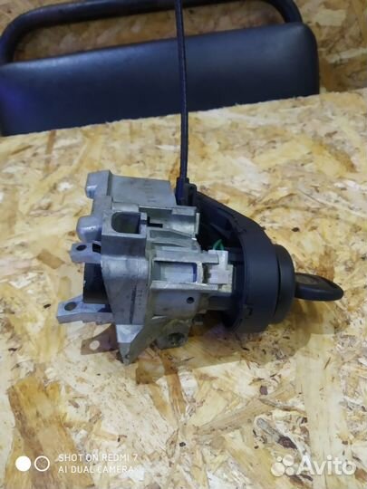 Замок зажигания tahoe, escalade, 840