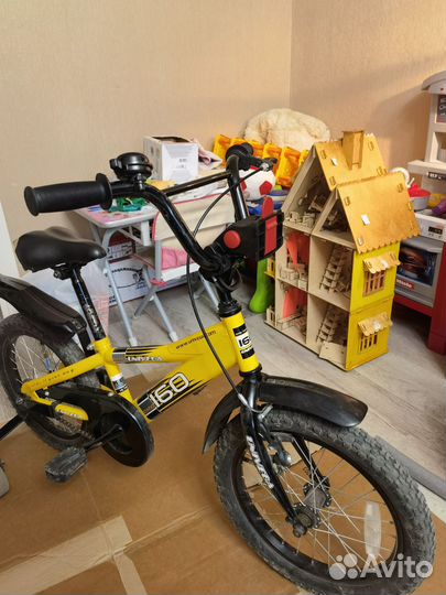 Детский велосипед 16