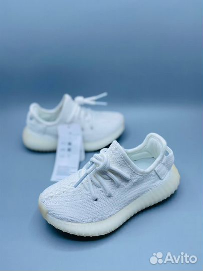 Adidas yeezy boost 350 детские белые разм. 30