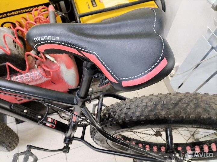 Велосипед фэтбайк Fat bike Avenger C262D