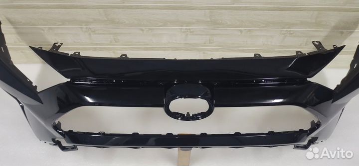 Бампер передний RAV4 -5 под парктроник без дефекта