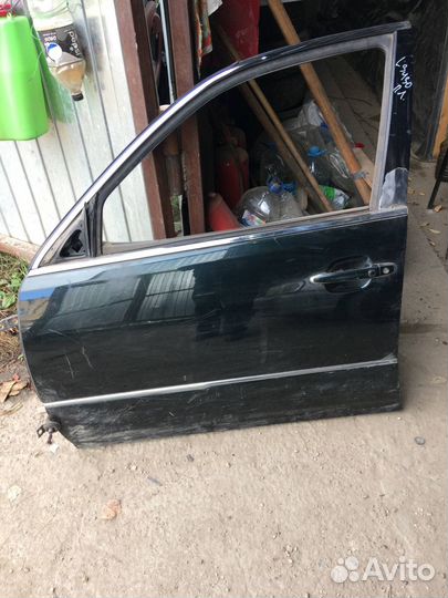 Дверь передняя левая Lexus LS