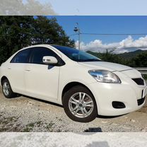 Toyota Belta 1.0 CVT, 2012, 122 000 км, с пробегом, цена 1 090 000 руб.