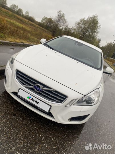Volvo S60 2.0 AT, 2012, 140 000 км