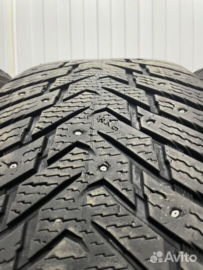 Nokian Tyres Hakkapeliitta 8 60 R18 116