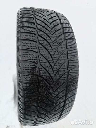 Goodyear UltraGrip Ice 2 225/45 R17 94T