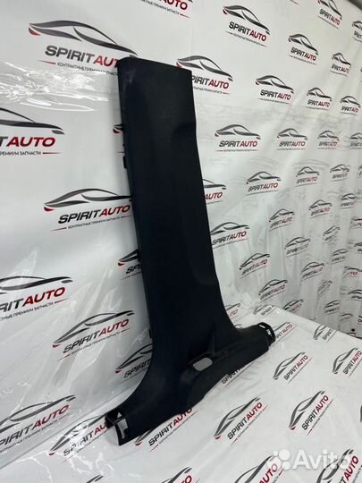 Накладка на стойку кузова левая Kia Sorento Prime