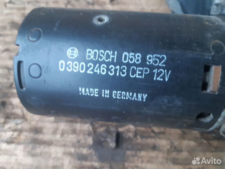 Трапеция дворников передняя Вольво 440