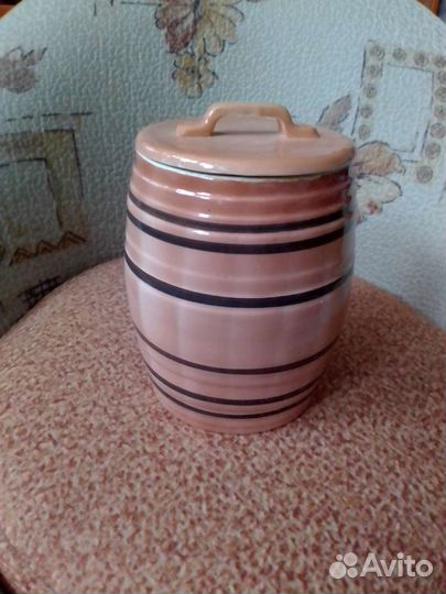 Емкость для сыпучих продуктов