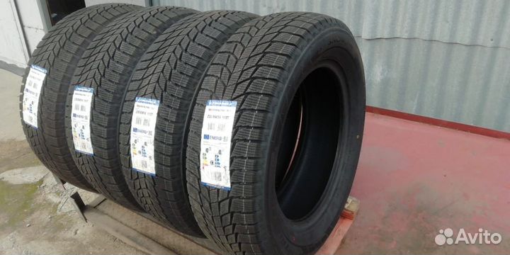 Triangle PL01 235/65 R18 112T