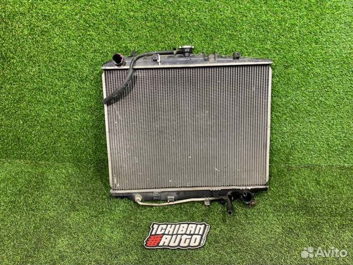 Радиатор основной Isuzu Bighorn UBS26GW 6VE1