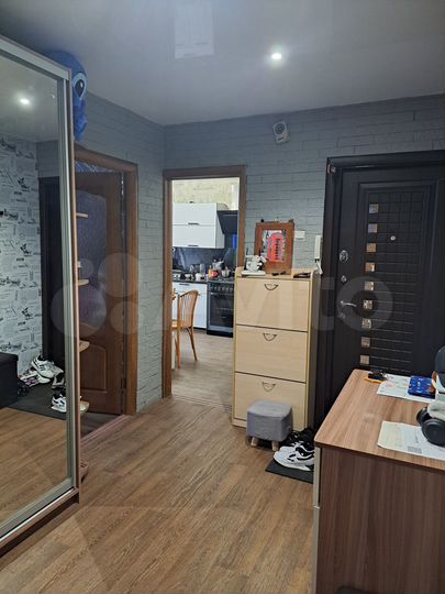 3-к. квартира, 70 м², 1/9 эт.