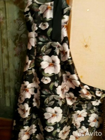 Платье шикарное