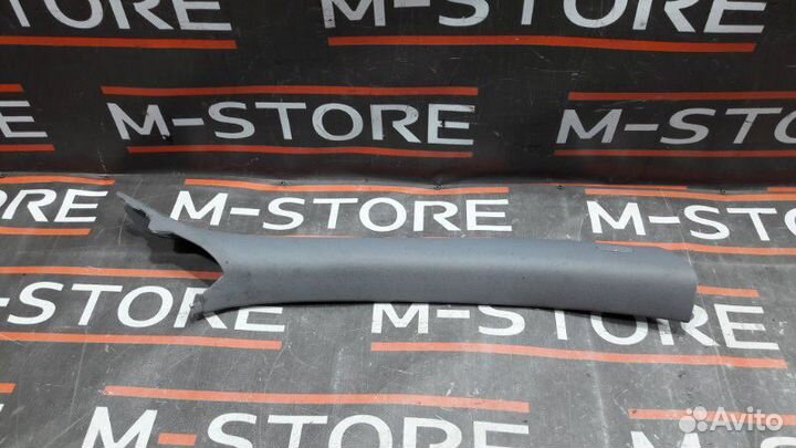 Обшивка стойки передняя правая Volkswagen Touareg