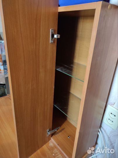 Зеркало. Дамский столик