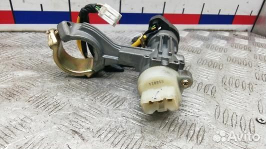 Замок зажигания KIA sportage 2 (PKR04J101)