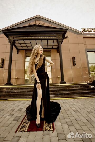 Вечернее платье