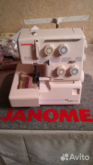 Оверлок Janome 204d, новый