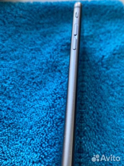 Телефон iPhone 6 32 Gb